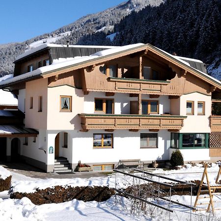 Ferienwohnungen Rahm Mayrhofen Cameră foto