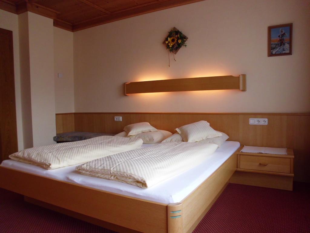 Ferienwohnungen Rahm Mayrhofen Cameră foto